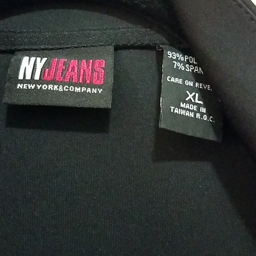 Workout jacket - Picture 2 of 3